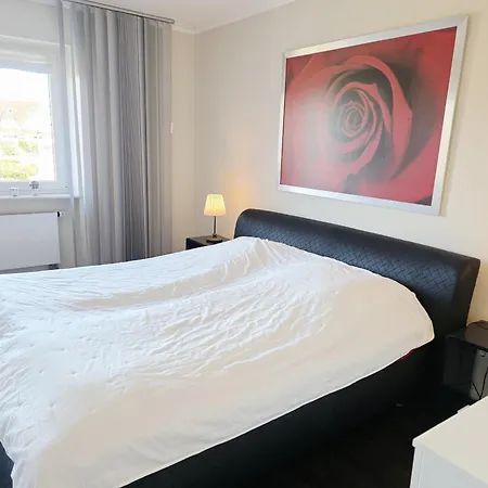 Apartment Ostseeblick 10 *